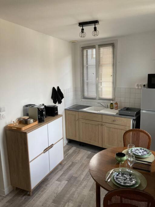 Cosy Appartement Hyper Centre Bernay  Exterior foto